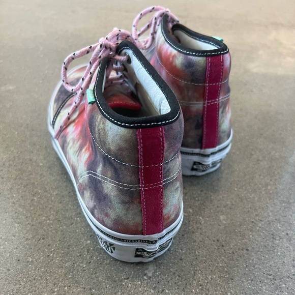 BNWOT Vans Aries UA OG Chukka Boot LX - Picture 6 of 6
